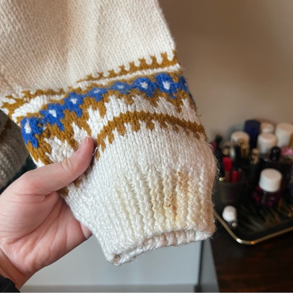 70s Hand Knit Cardigan S - Picture 6 of 7